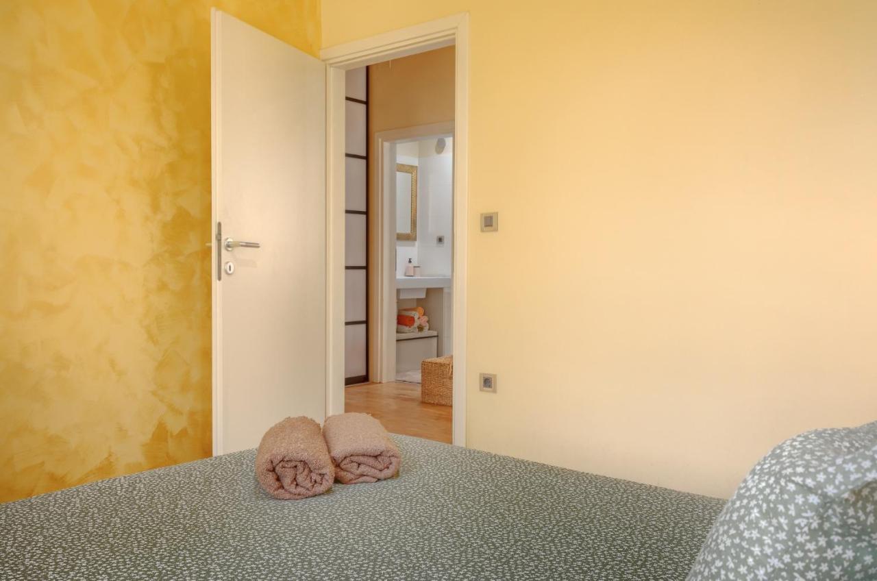 Appartamento Casa Parenzana Porec Esterno foto